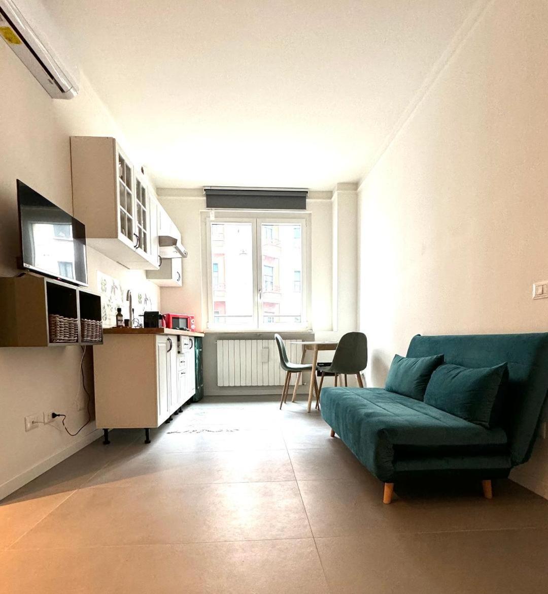 Rainbow Studio Flat- Monolocale Luminoso Mailand Exterior foto